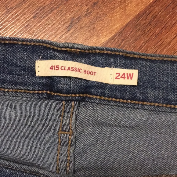 Levi's Classic Bootcut Jeans - Picture 5 of 9